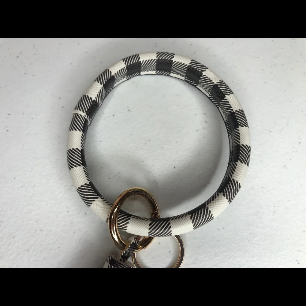 Brand New-Buffalo Check Keychain